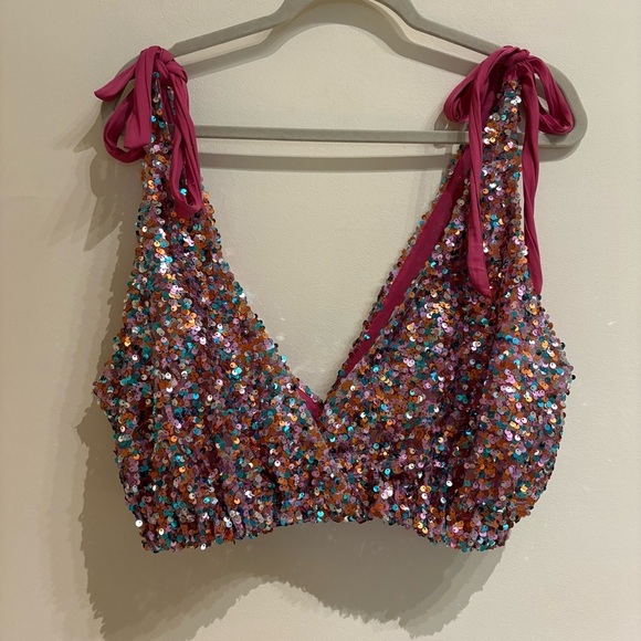 Free People Pink Big Night Sequin Crop Top Size Medium - Picture 4 of 7